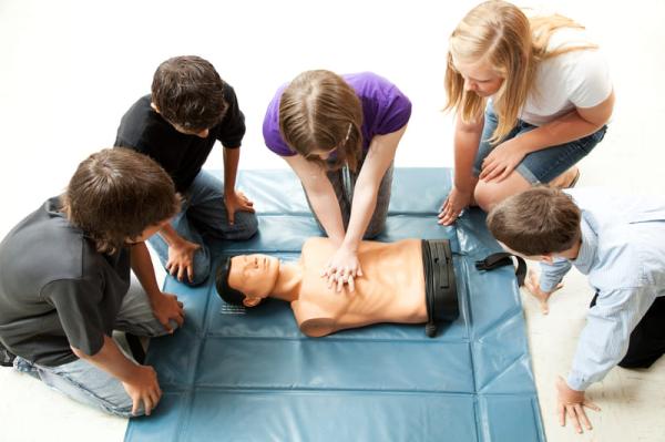 The Value of First Aid Courses for High School Students