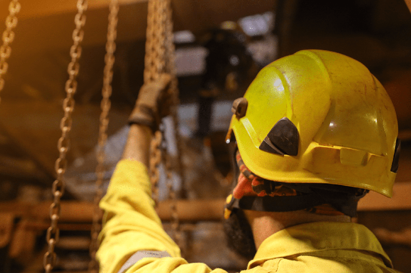 health-and-safety-training-yellow-helmet-man