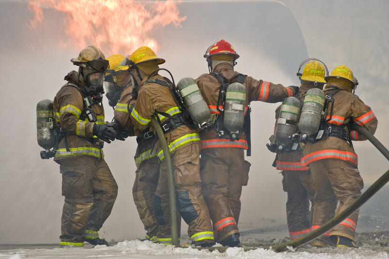 fire-fighter-course-firemen-team