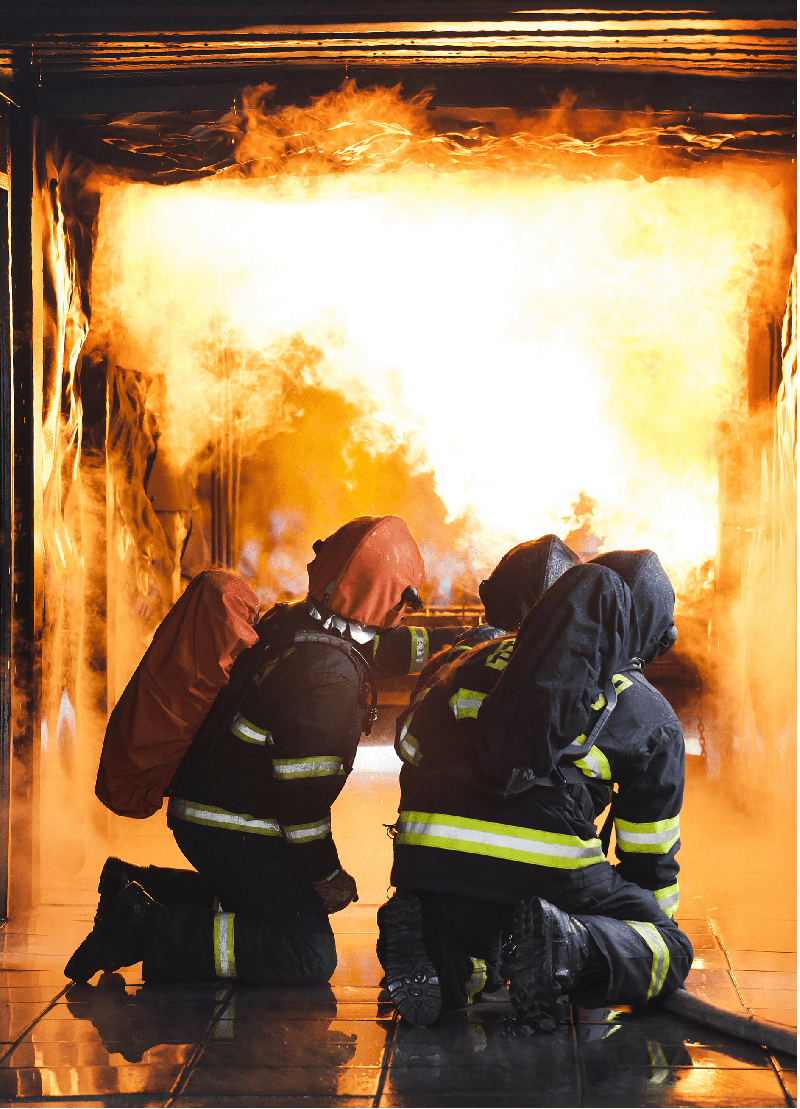 fire-fighting-training-3-firemen-on-knees-hose