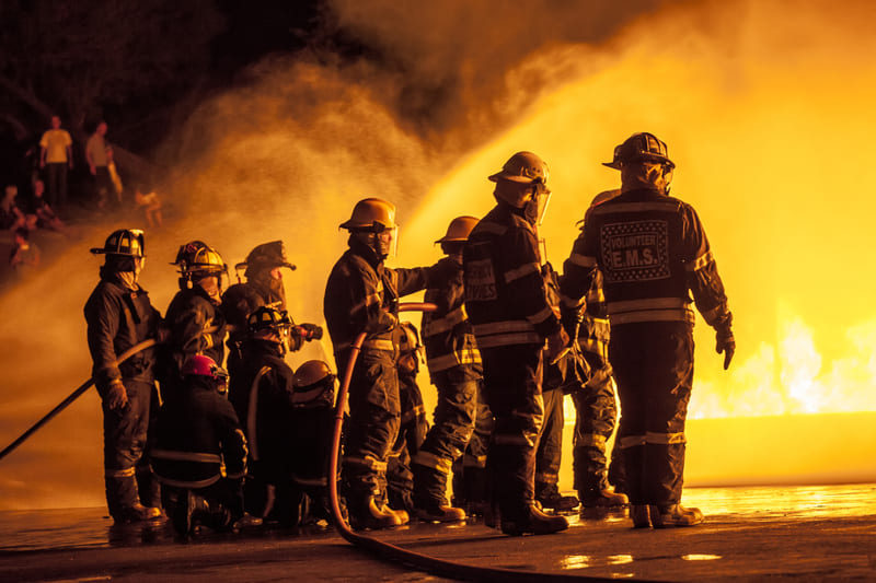 fire-fighting-training-johannesburg-ems-in-fire-fighting-training-exercise