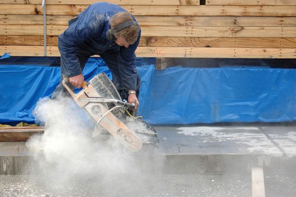 health-and-safety-course-construction-site-cement-dust