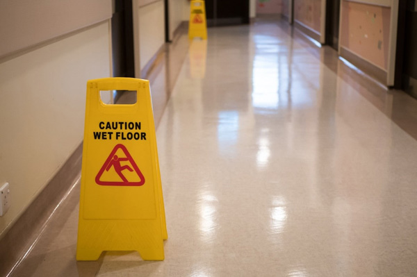 safety-officer-course-caution-wet-floor-slipping-hazard-hospital