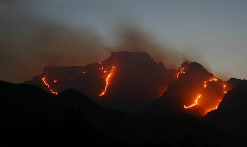 EMCARE - fire fighting course - mountain aflame