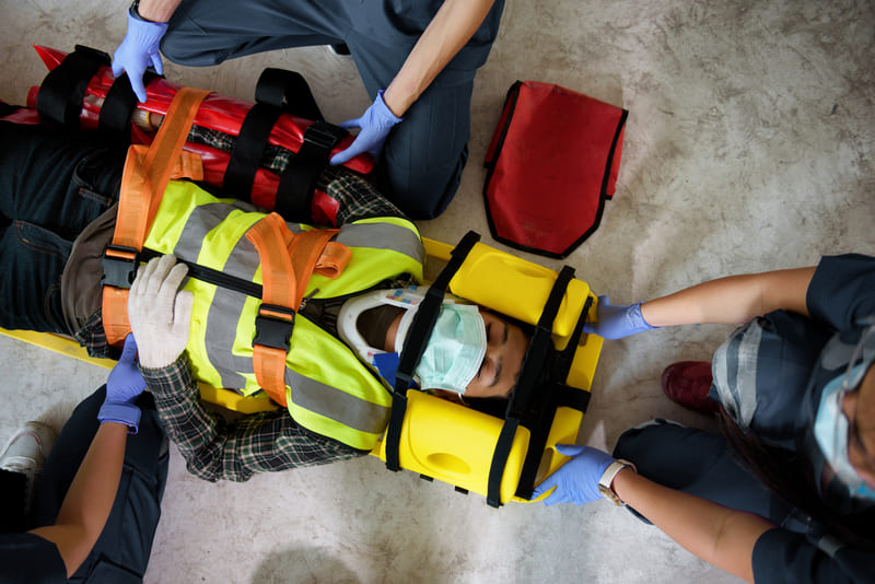first-aid-training-accident-in-industrial-work