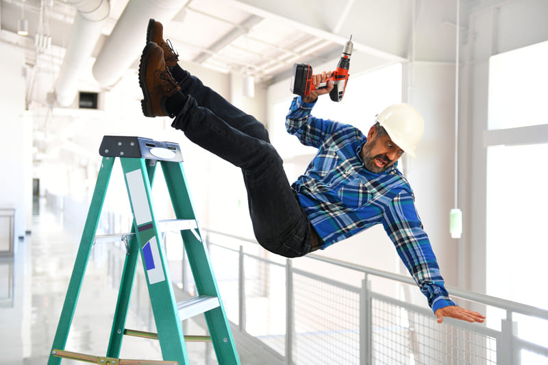 first-aid-course-hispanic-worker-falling-from-ladder