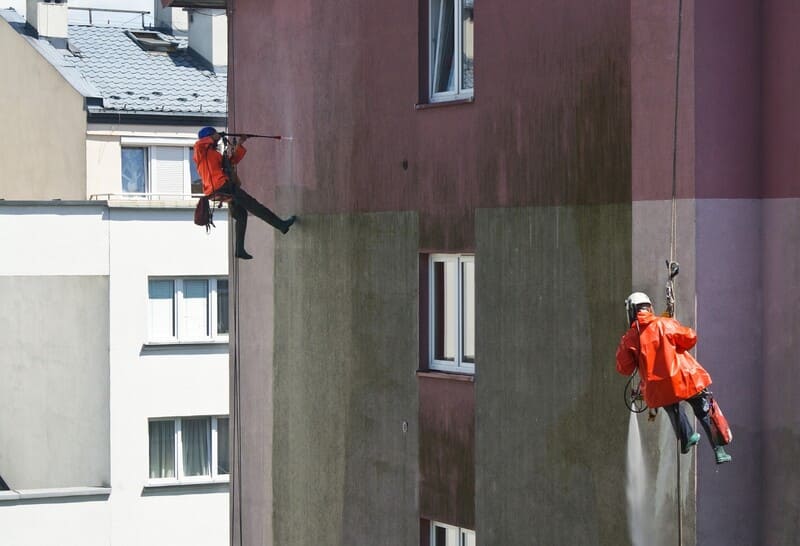 working-at-heights-training-two-workers