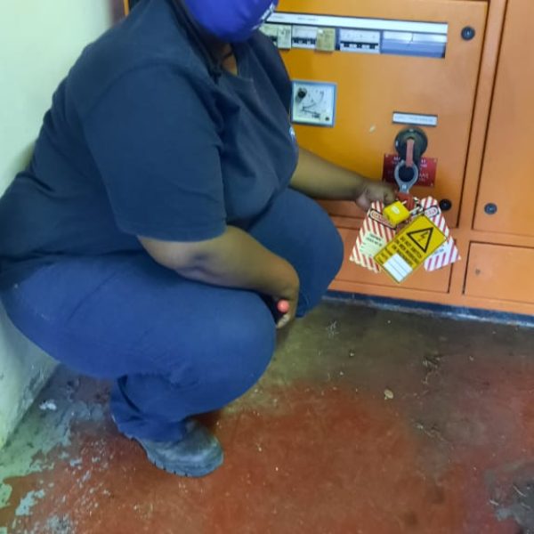 EMCARE Lock out and Permit to Work (3)