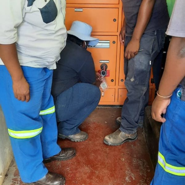 EMCARE Lock out and Permit to Work (5)