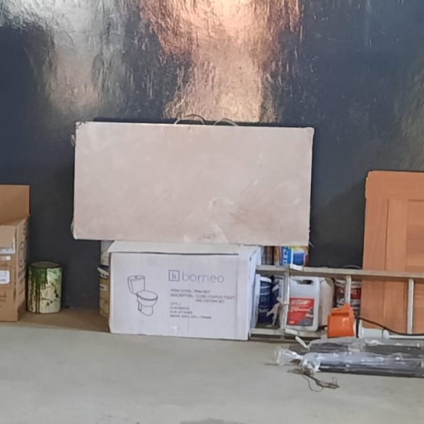 EMCARE Safe Stacking & Storage (10)